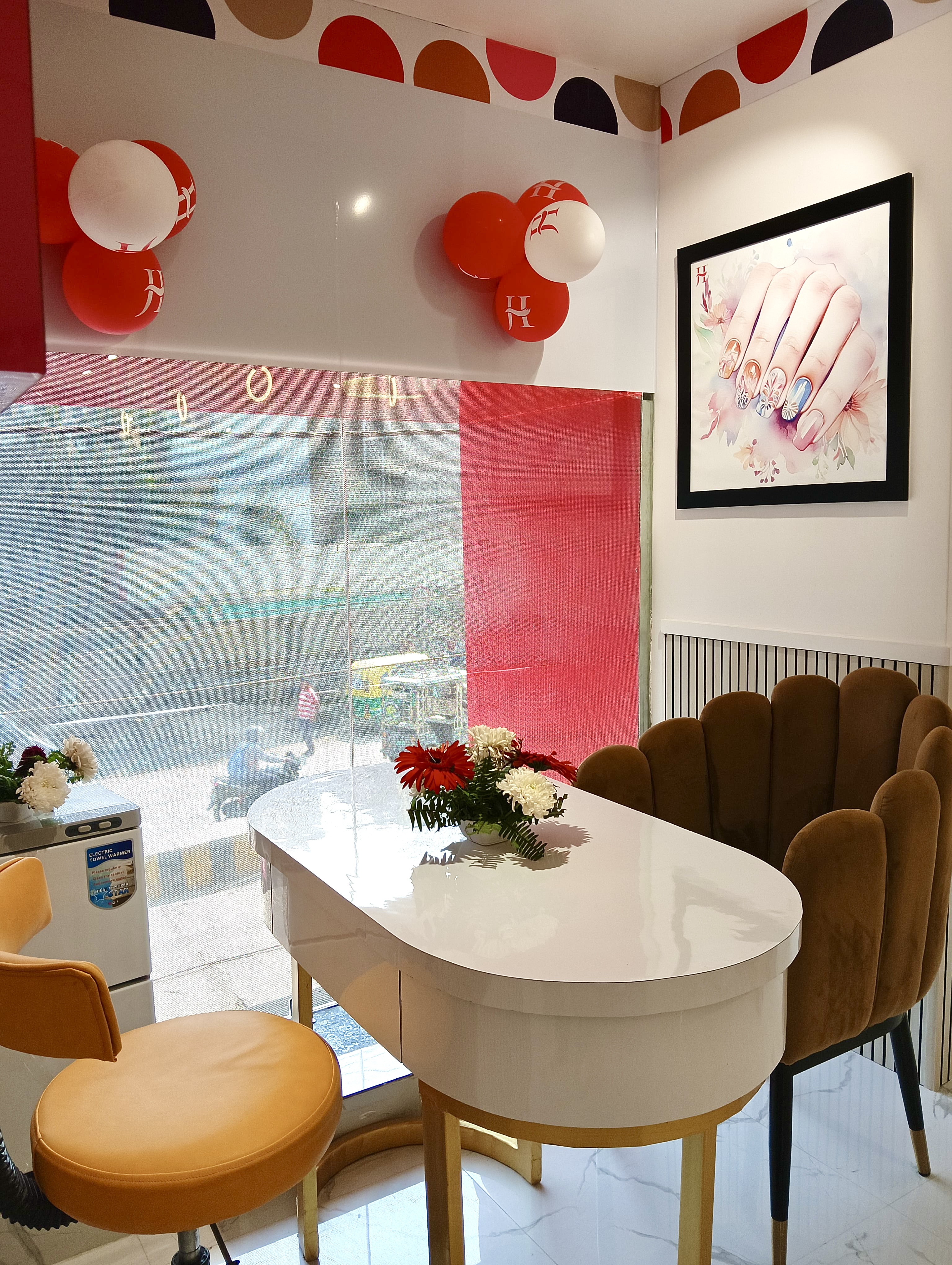 Salon Interior